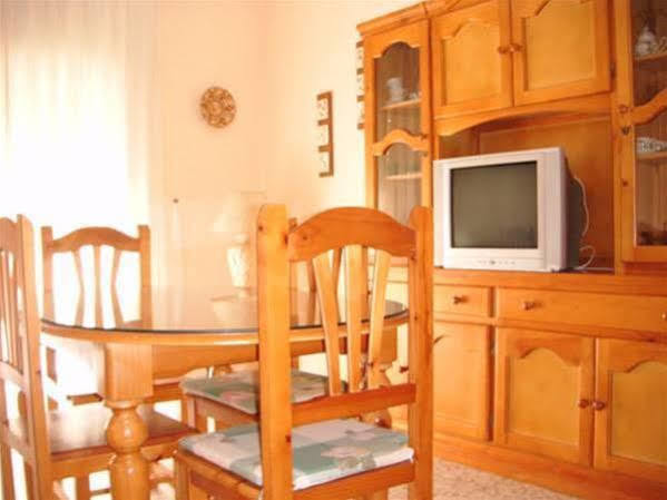 Hostal Villa Mercedes Chipiona Exterior foto